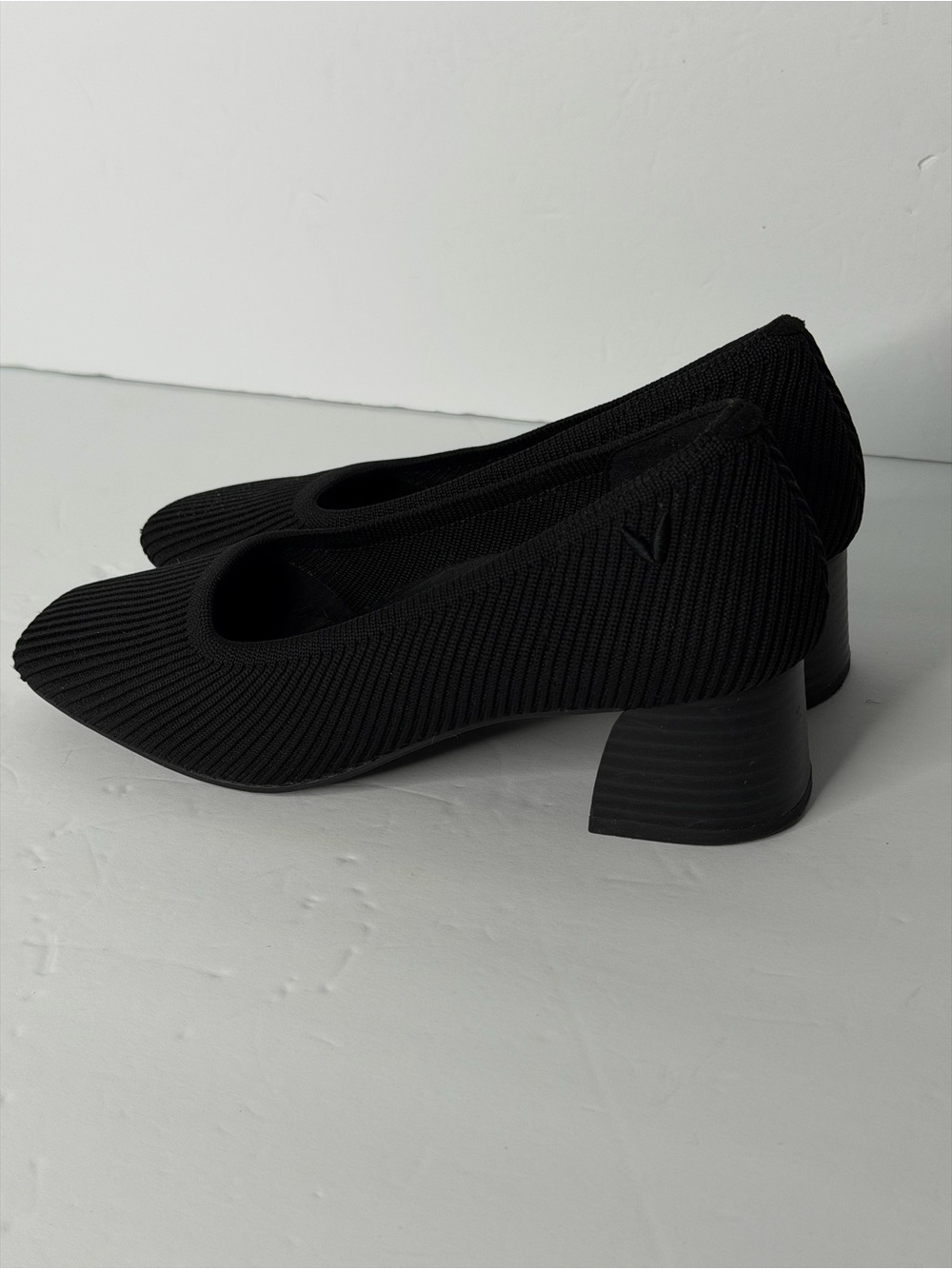 VIVAIA Classic Black Knit Block Chunky Heel Pumps shoes